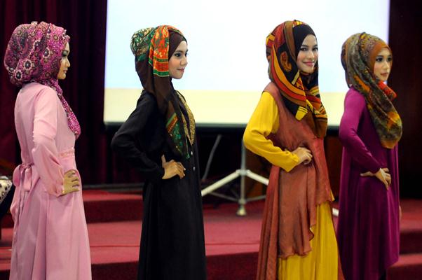  Modest Fashion Rambah Pasar Majemuk