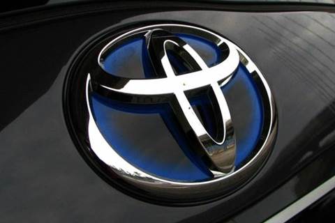  TAM Optimistis Penjualan Mobil Toyota di Sulawesi Selatan Melaju