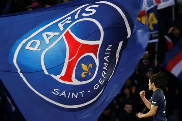  Edinson Cavani Pemain Terbaik Liga Prancis