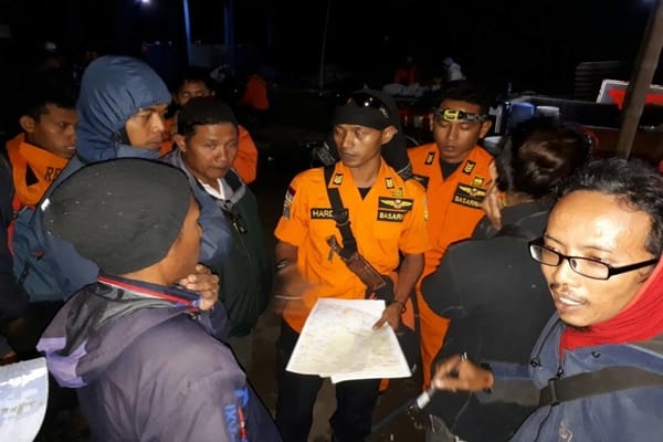  Evakuasi Dua Pendaki Merbabu Menegangkan Karena Survivor Terluka