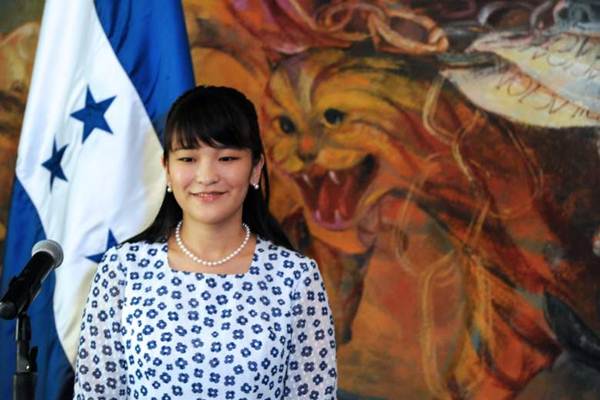  Menikah dengan Rakyat Biasa, Putri Mako Lepas Gelar Kebangsawanan