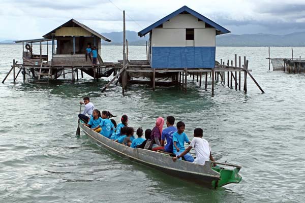  Menjejak Diaspora Maritim Suku Bajo melalui Bahasa