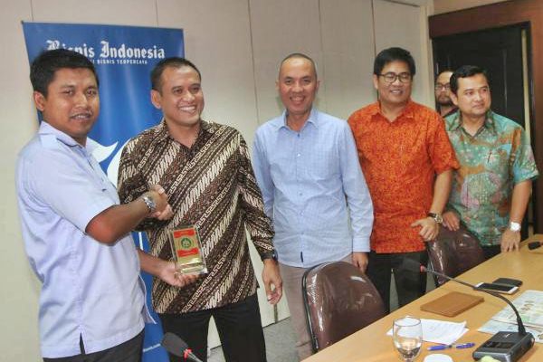  Direksi Semen Baturaja Kunjungi Bisnis Indonesia