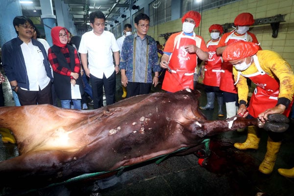  FOTO: Pastikan Harga Terkendali, KPPU Sisir RPH di Bandung