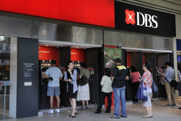  DBS Raih Best Performance in Custodian Bank