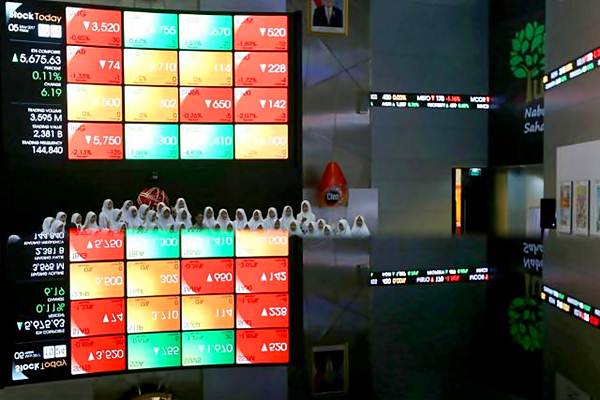  TOP GAINERS 22 MEI: Saham HDFA &amp; ESTI Melesat Lebih dari 34%