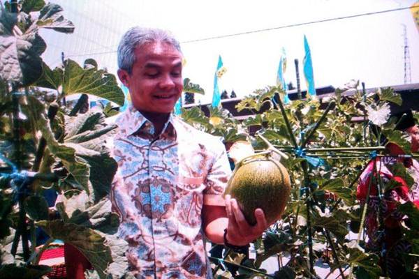  Lantik Kepala Daerah, Gubernur Jateng Minta Kemiskinan Ditekan