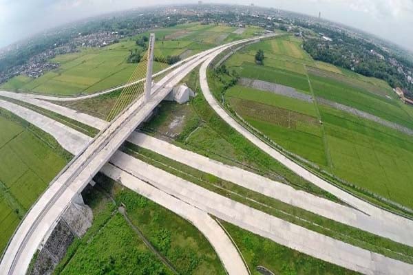  TOL SOLO-KERTOSONO: \'Interchange\' Karanganyar Telah Sebulan Digarap