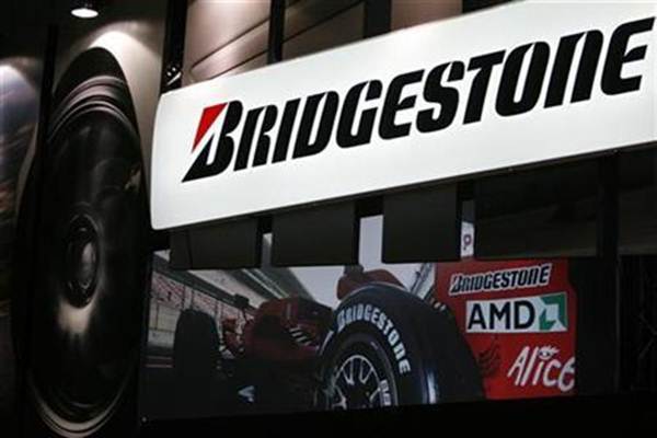  Bridgestone Gelar Kampanye Tahunan Keselamatan Ban