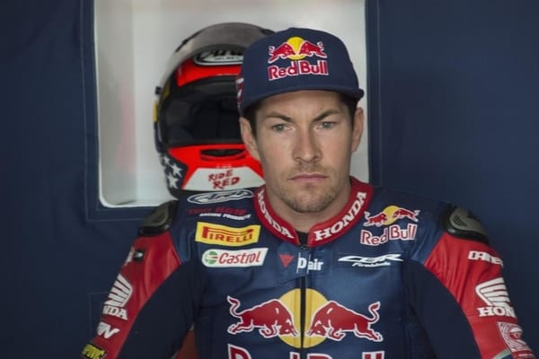  Mantan juara MotoGP asal AS Nicky Hayden Meninggal