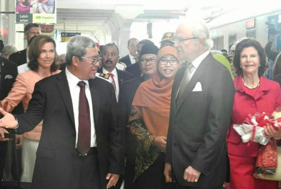  Ini Obrolan Aher Dengan Raja Swedia