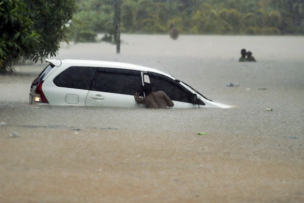  Banjir Lumpuhkan Batam