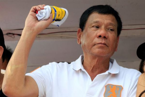  Lelucon Liar Duterte, Siap Bertanggungjawab Jika Tentara Filipina Perkosa 3 Wanita