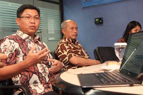  BAHAN BANGUNAN : Semen Indonesia Akan Tambah Pabrik