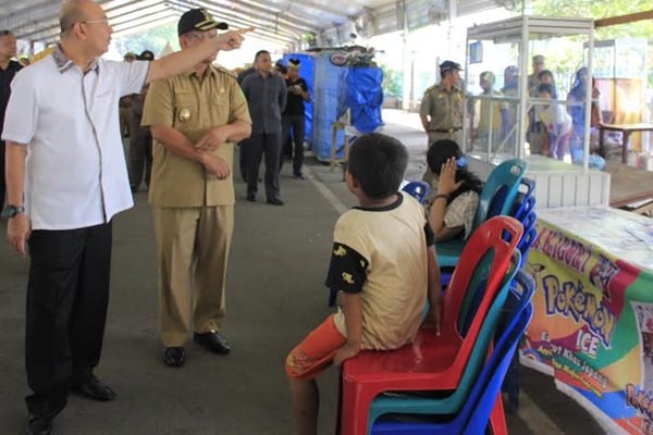  Wali Kota Medan Terhalang Genangan Air di Arena Ramadhan Fair