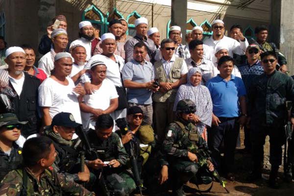 Kementerian Luar Negeri Evakuasi 16 WNI Kota Marawi