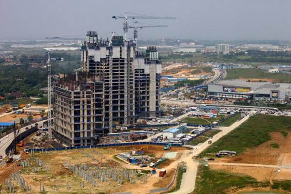  EMITEN PROPERTI  : Meikarta Topang LPCK