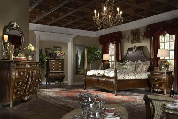  Michael Amini Hadir di Malinda Furniture Gallery
