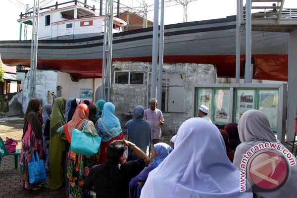  Tak Hanya Kuliner, Kampung Ramadan Penuh Fesyen Pengusaha Lokal