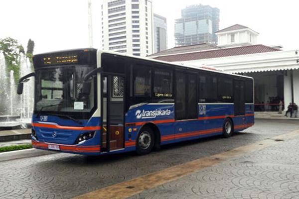  Jakarta Fair Kemayoran 2017 : Transjakarta Tambah Bus