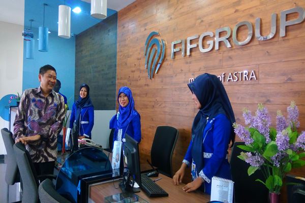  PEMBIAYAAN SYARIAH : FIF Gandeng 50 Biro Travel