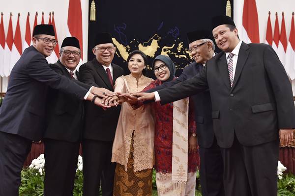  Anggota Dewan Kehormatan Penyelenggara Pemilu Resmi Dilantik