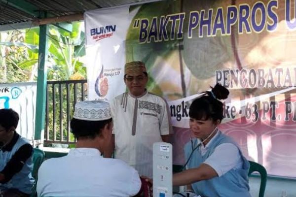  PROGRAM CSR: 200 Lansia Mengikuti Pengobatan Gratis Phapros