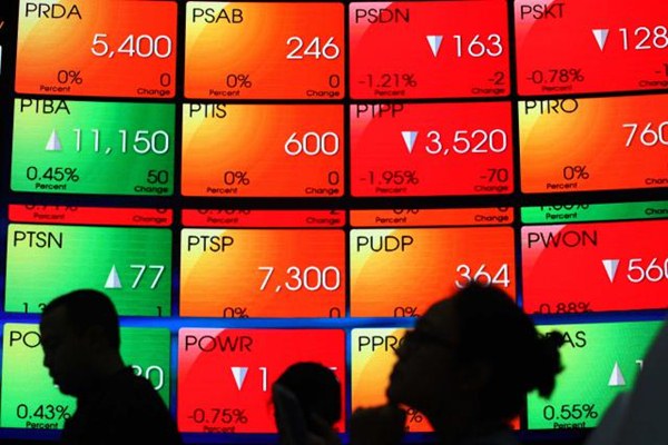  IHSG Menguat di Awal Dagang, Tunggu Data Penjualan Kendaraan Roda Empat