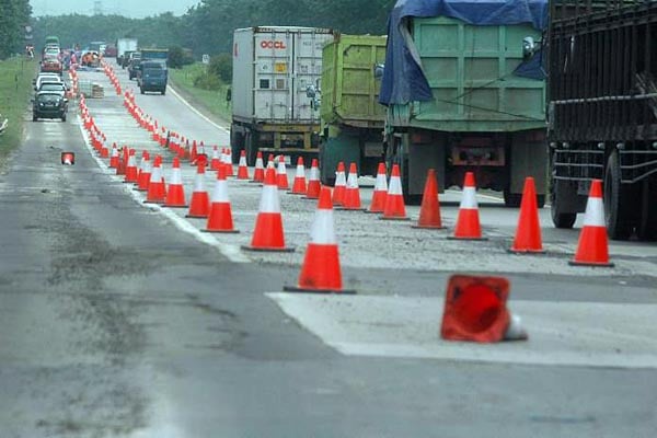  MUDIK LEBARAN: Tol Solo-Ngawi Fungsional 64 Kilometer