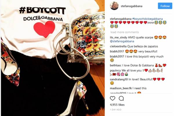  Bangga Dandani Melania Trump, Dolce & Gabbana Luncurkan Kaos #BOYCOTT