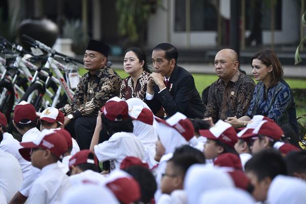  Presiden Jokowi Minta Pelajar Tidak Hanya Belajar