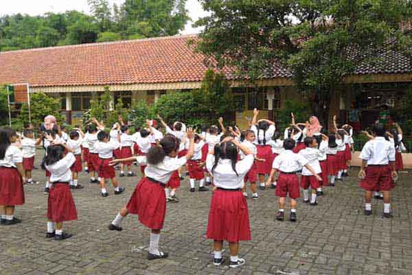  5 HARI SEKOLAH: \'Full Day School\' Dinilai Jawa Sentris