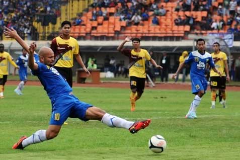  Sergio van Dijk Pergi ke Belanda untuk Sembuhkan Cedera