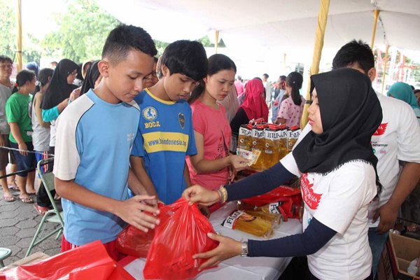  Warga Padati Bazaar Rakyat Muhammadiyah Larizmu