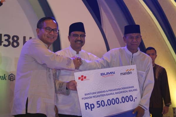  Himbara Santuni 1.000 Anak Yatim Piatu di Malang