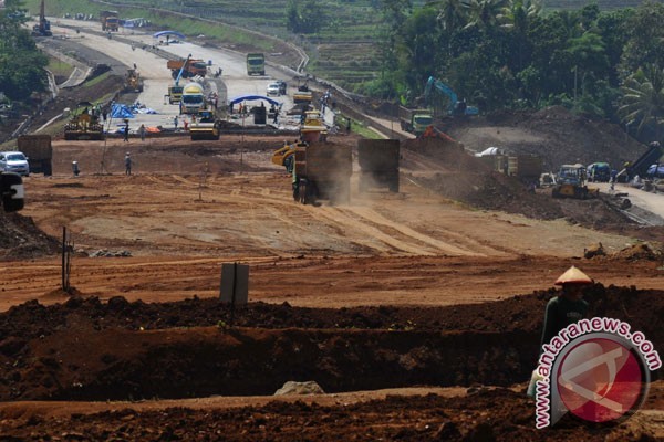  Fungsional Tol Batang-Semarang Banyak Membantu Pemudik Tahun Ini