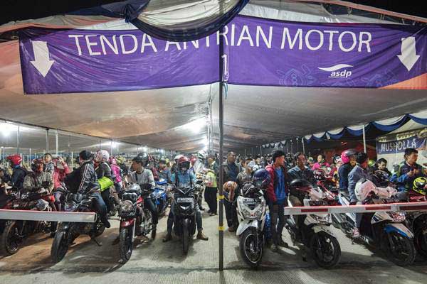  Malam Ini, Puncak Arus Mudik Diprediksi Terjadi di Pelabuhan Merak