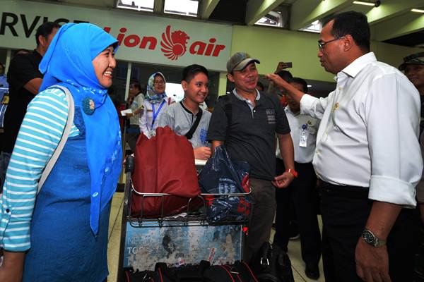  MUDIK LEBARAN 2017 : Penumpang di Bandara Soekarno-Hatta Mulai Ramai