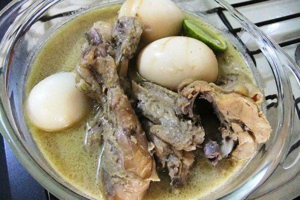  HIDANGAN LEBARAN: Resep Opor Khas Batusangkar Ini Layak Dicoba