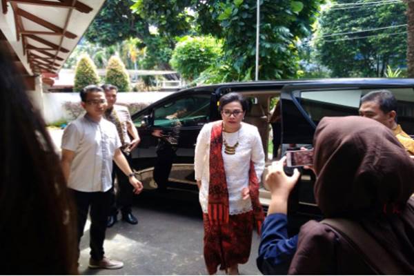  OPEN HOUSE MENKEU: Cantiknya Tampilan Sri Mulyani di Hari Lebaran