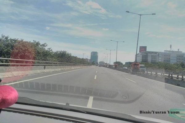  LIBUR LEBARAN 2017: Jalan Tol Dalam Kota Sepi, Kendaraan Bisa Ngebut