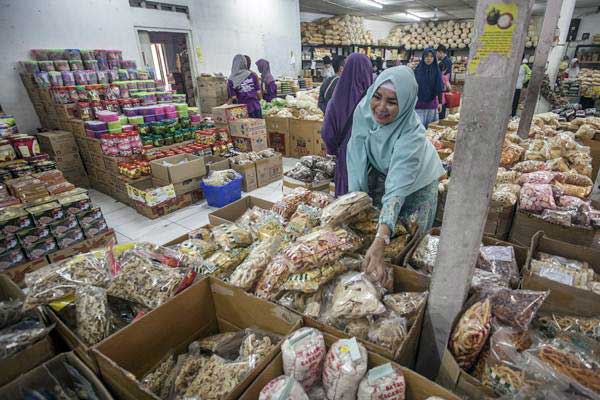  LIBUR LEBARAN: Tiwul Aneka Rasa Jadi Oleh-Oleh Andalan