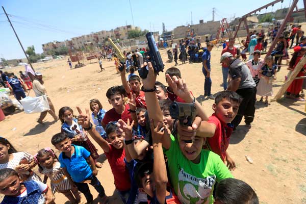  Begini Anak Korban Perang di Mosul, Irak, Merayakan Idulfitri