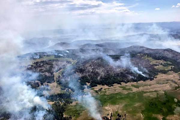  Kebakaran Hutan di Utah, AS, 50.000 Ha Ludes Terbakar.