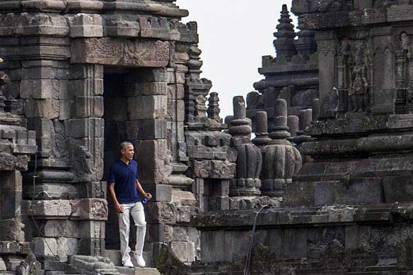  Di Bantul, Obama & Keluarga Makan Siang di Restoran Bumi Langit