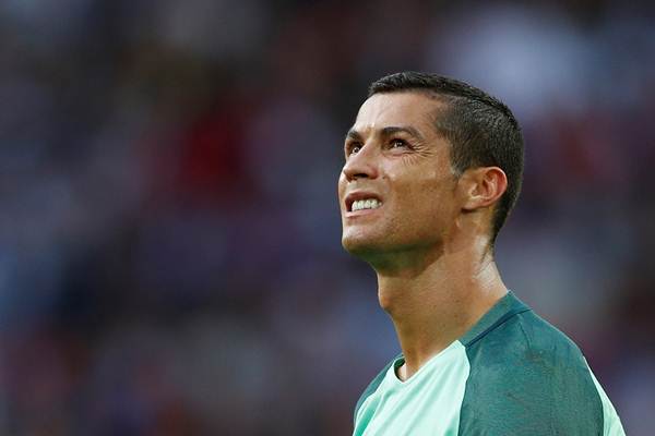  Anak Kembarnya Lahir, Ronaldo Tinggalkan Piala Konfederasi