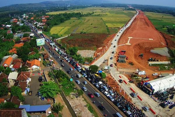  Waspadai Kemacetan Arus Balik di Jalan Tol Gringsing