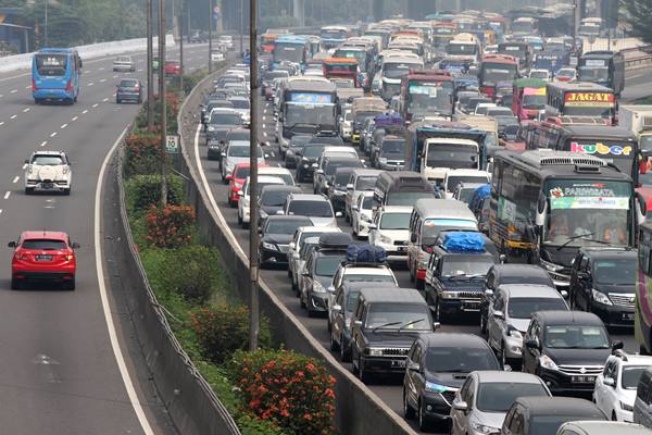  ARUS BALIK: 110 Ribu Kendaraan Menuju Jakarta Hari Ini