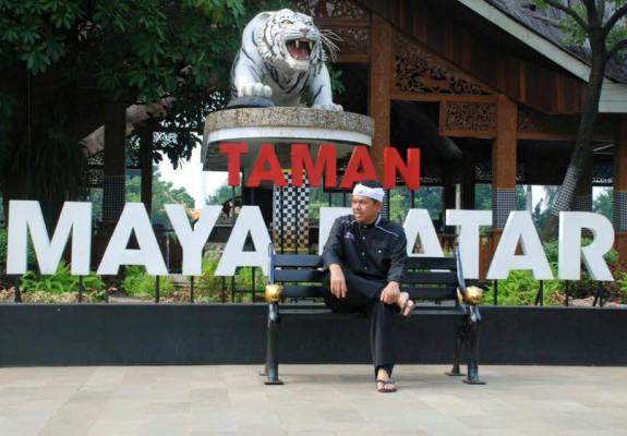  Hangatnya Keakraban Bupati Dedi Dengan PNS Purwakarta di Hari Pertama Kerja