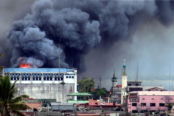  PERTEMPURAN DI MARAWI : Indonesia Belum Kirim Pasukan ke Filipina
